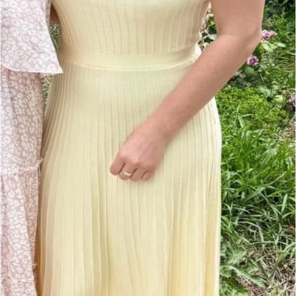 Yellow Ribbed Maxi Dress - Picture 2 of 4